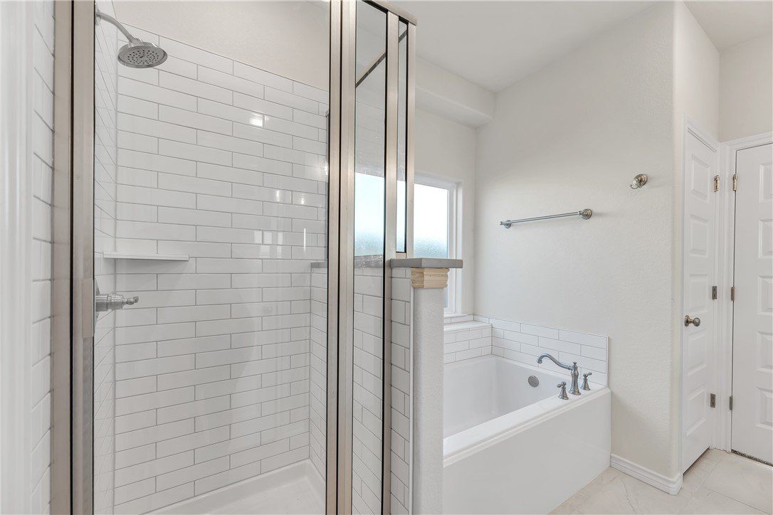 Raleigh Loop. College Station, TX 77845