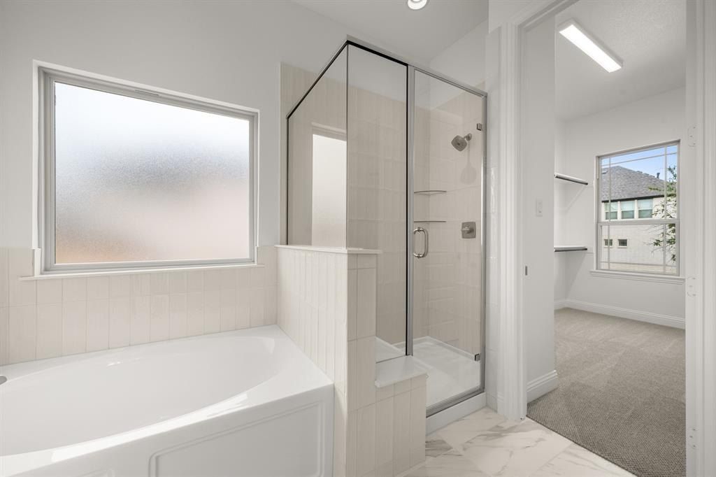 1536 Euclid Alley. Corinth, TX 76208