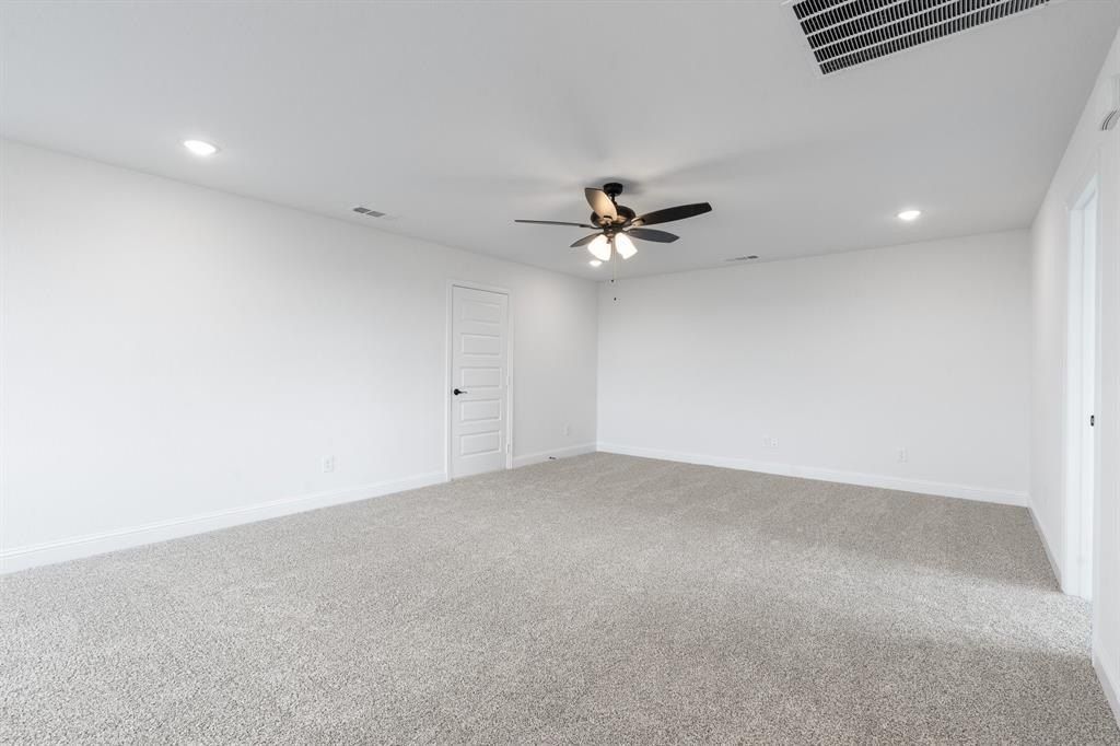 225 Brahman Street. Venus, TX 76084