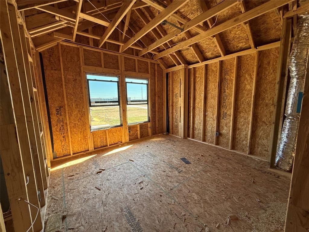 205 Comfort Drive. Godley, TX 76044