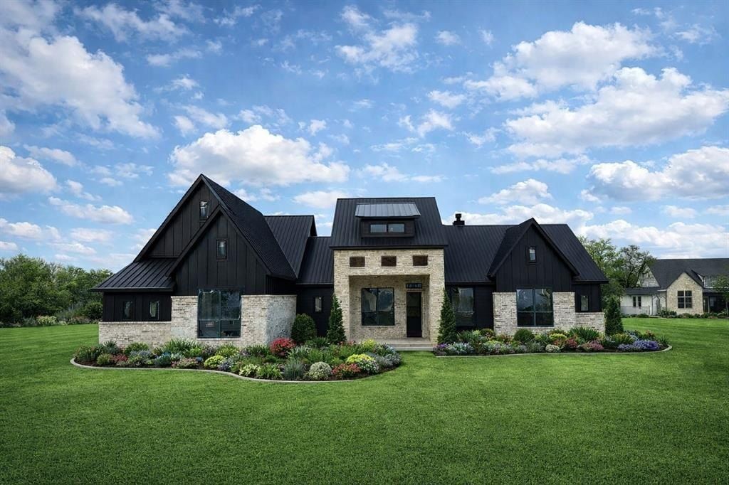 555 Aermotor Loop. Weatherford, TX 76085