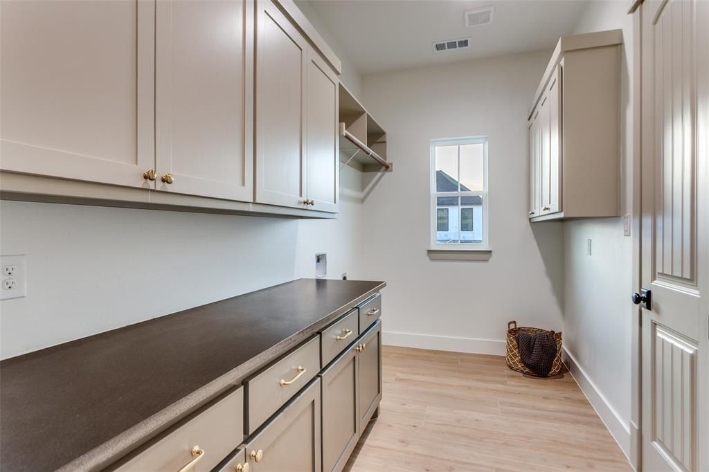 2971 Stella Rose Court. Waxahachie, TX 75165