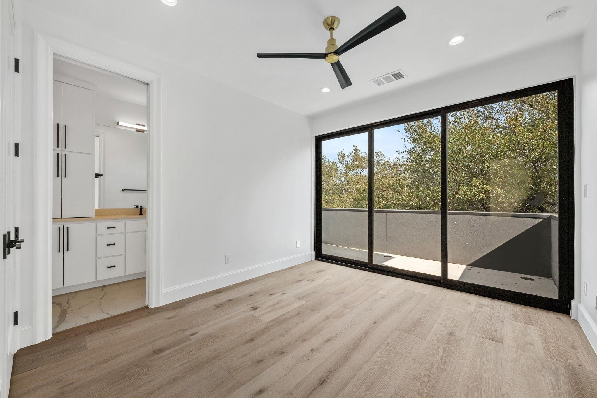 111 Orange Plume. Horseshoe Bay, TX 78657