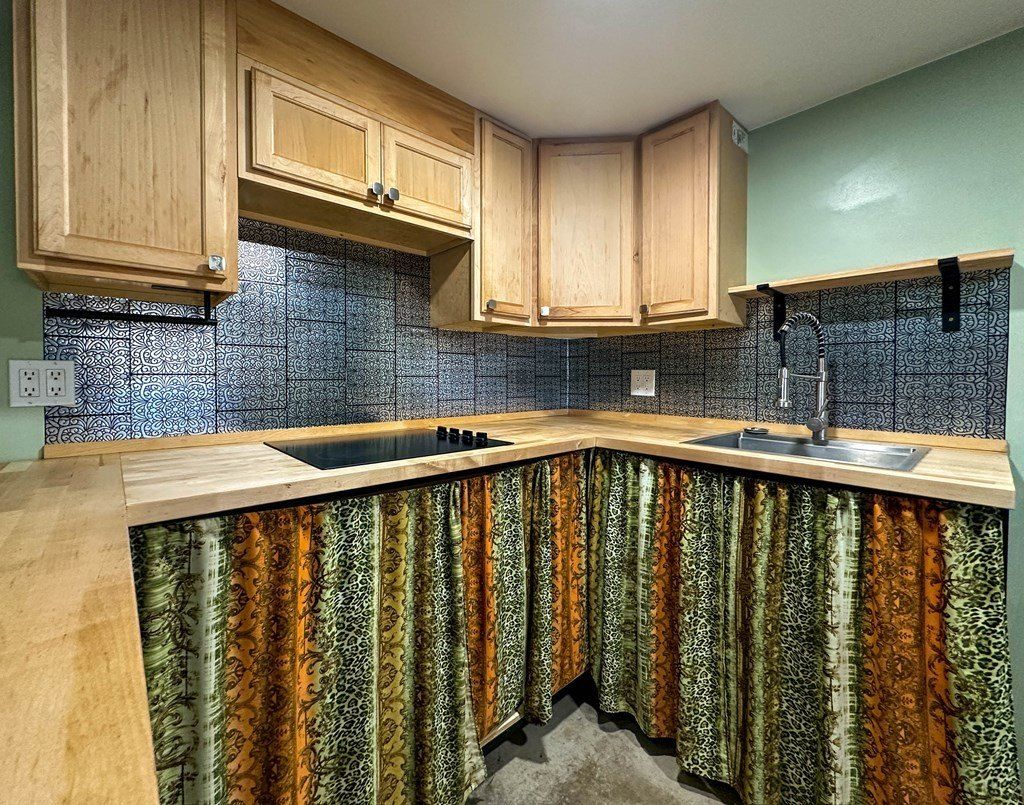 330 Private Rd 306 K. Seminole, TX 79360