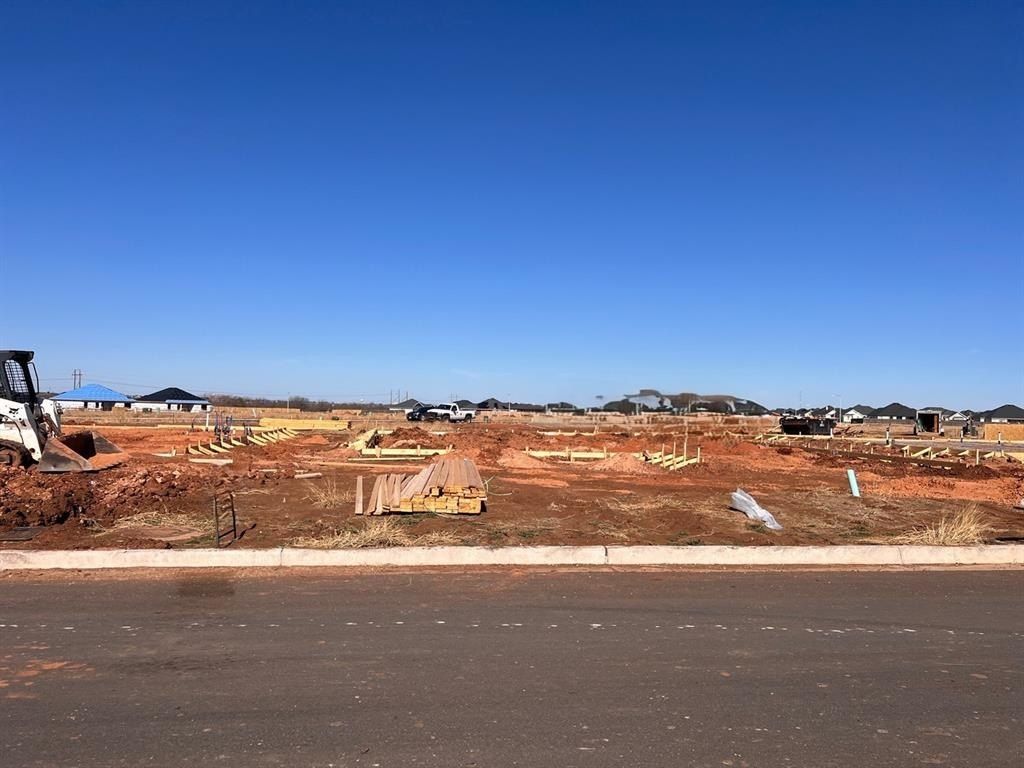 7666 Wildflower Way. Abilene, TX 79602