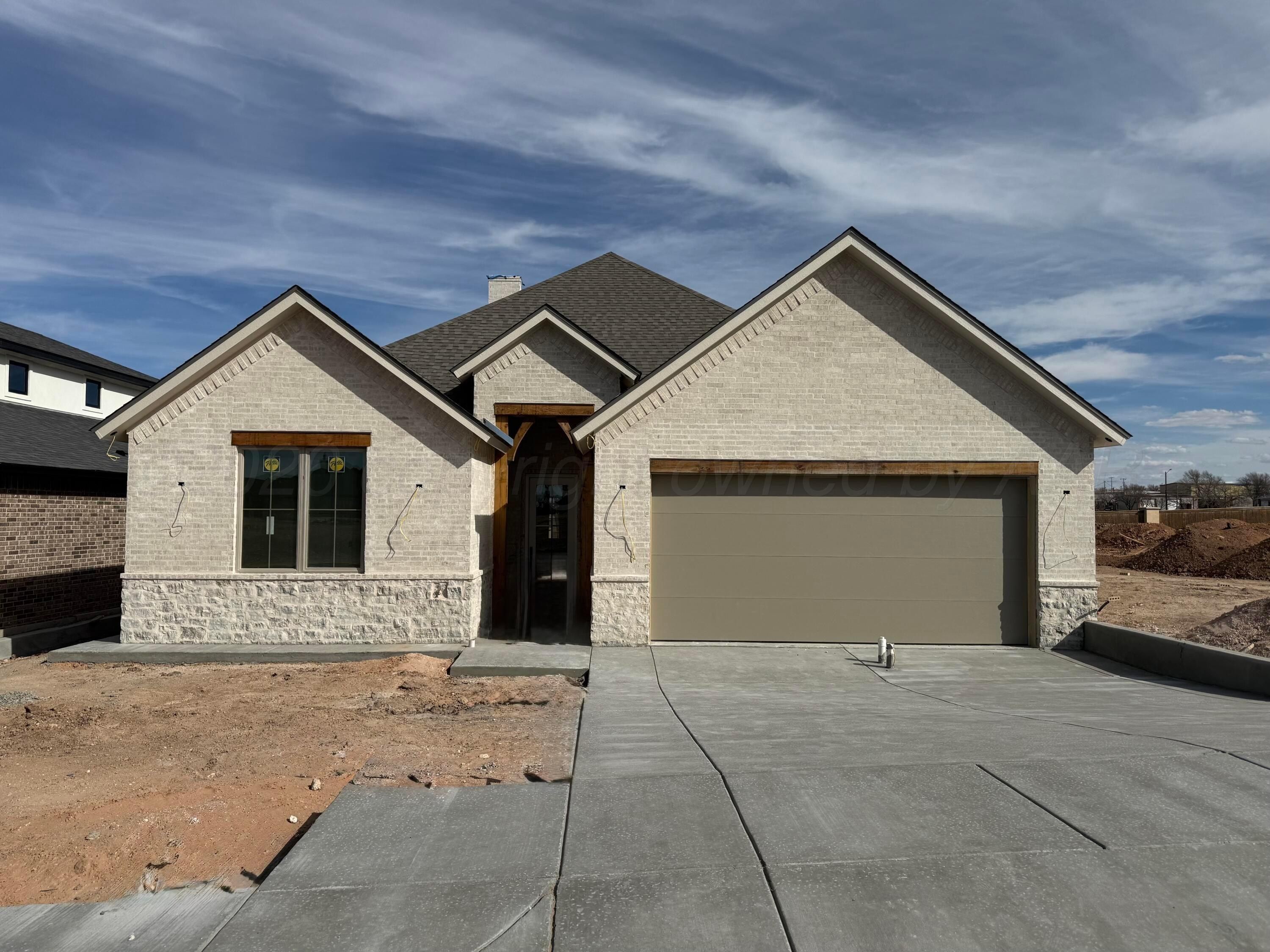 4304 N Rocking Chair Lane. Amarillo, TX 79124