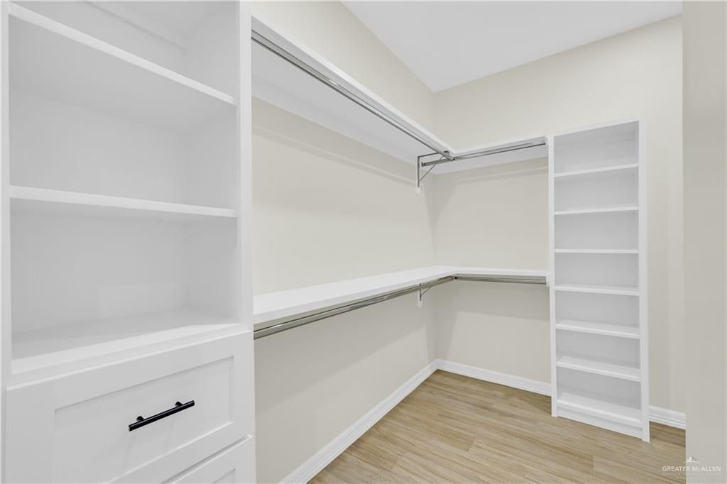 140 Willow Circle. Harlingen, TX 78552