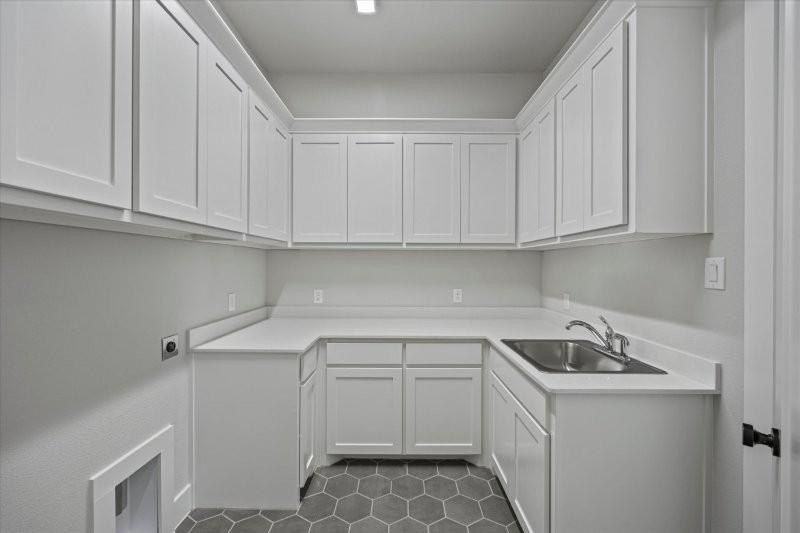 265 Hierro Drive. Sunnyvale, TX 75182