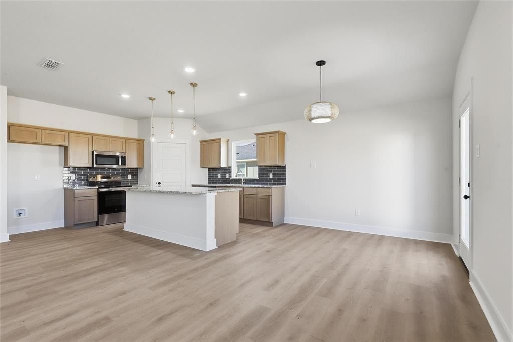 Tbd Lot 1 Sycamore. Hico, TX 76457