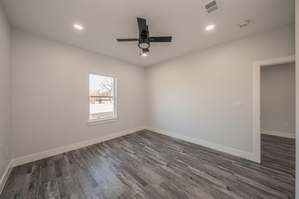 6315 Kemrock Drive. Dallas, TX 75241