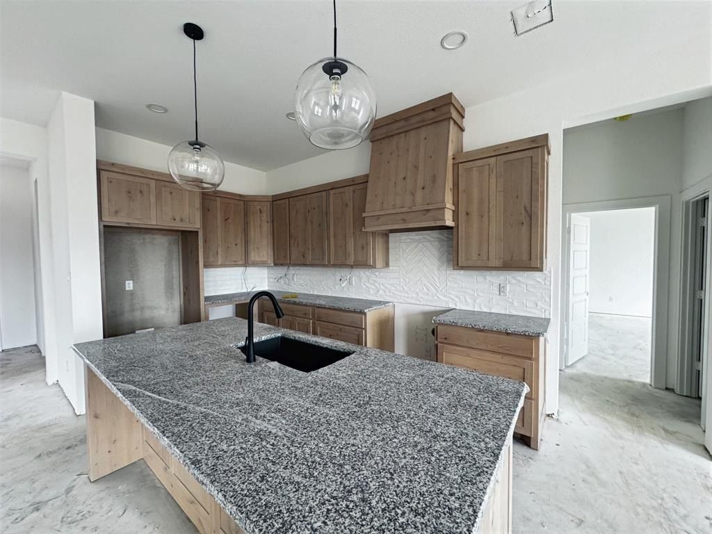 1012 Katie Court. Azle, TX 76020