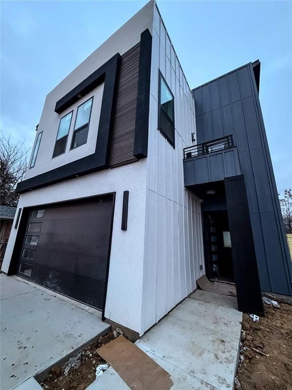 3634 Darien Street. Dallas, TX 75212