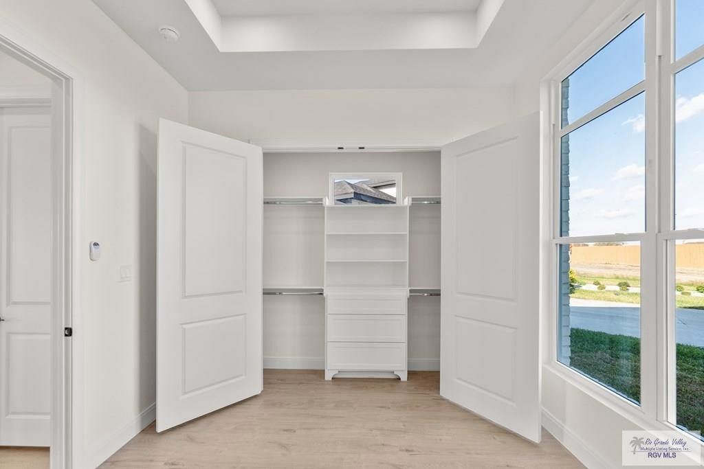 9089 New Orleans Ct. Los Fresnos, TX 78566