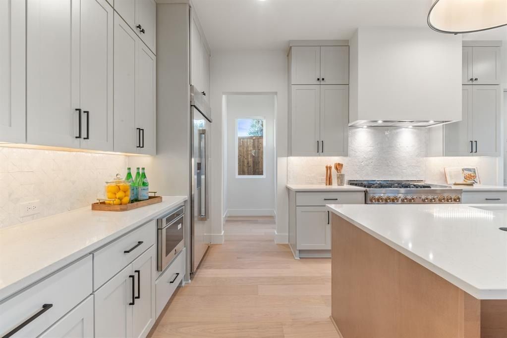 420 Hambrick Road. Dallas, TX 75218