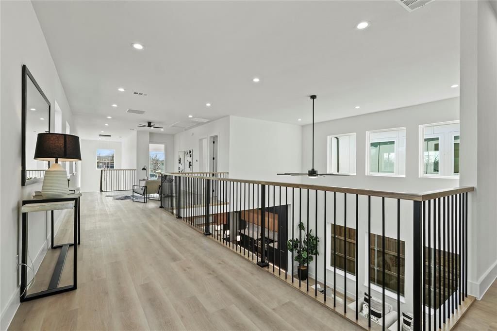 1503 Dennison Street. Dallas, TX 75212