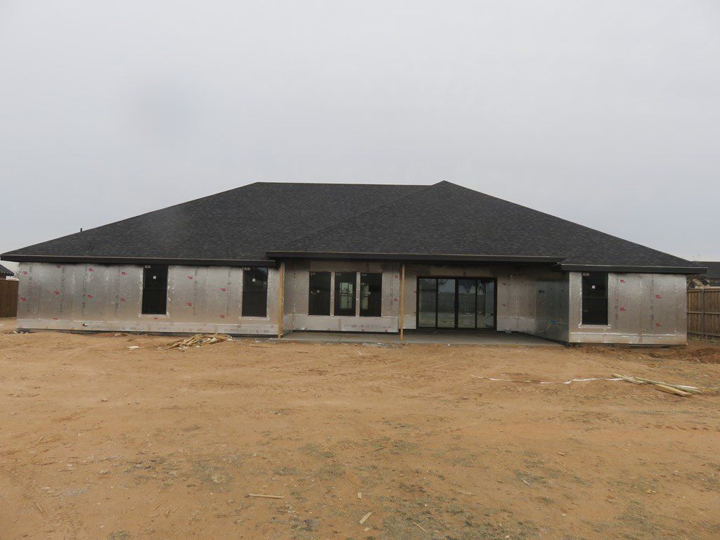 5618 E County Rd 94. Midland, TX 79706