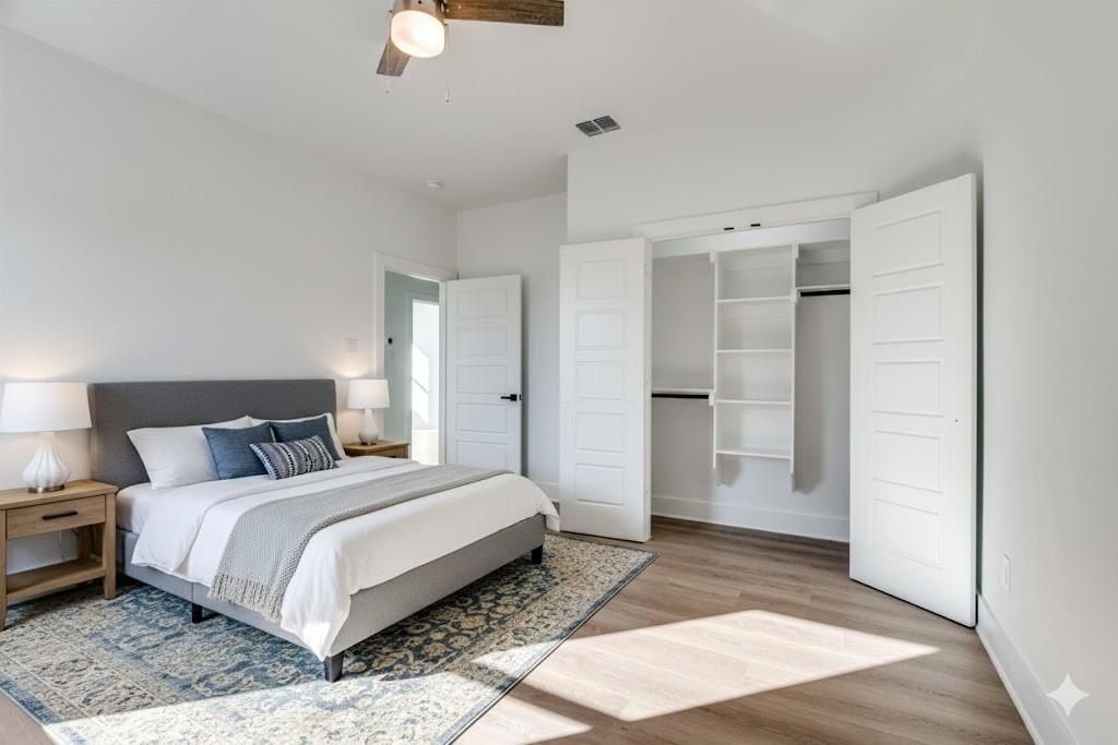 2827 Grafton Avenue. Dallas, TX 75211