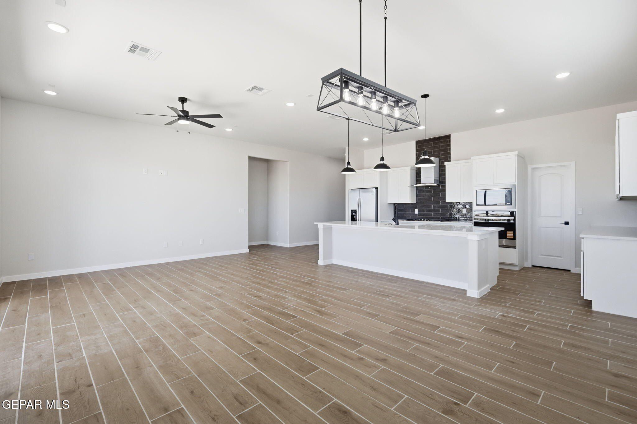 9708 Calle Cancun Street. El Paso, TX 79927