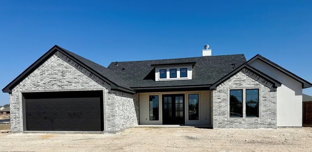 1998 Beaty Road. San Angelo, TX 76904