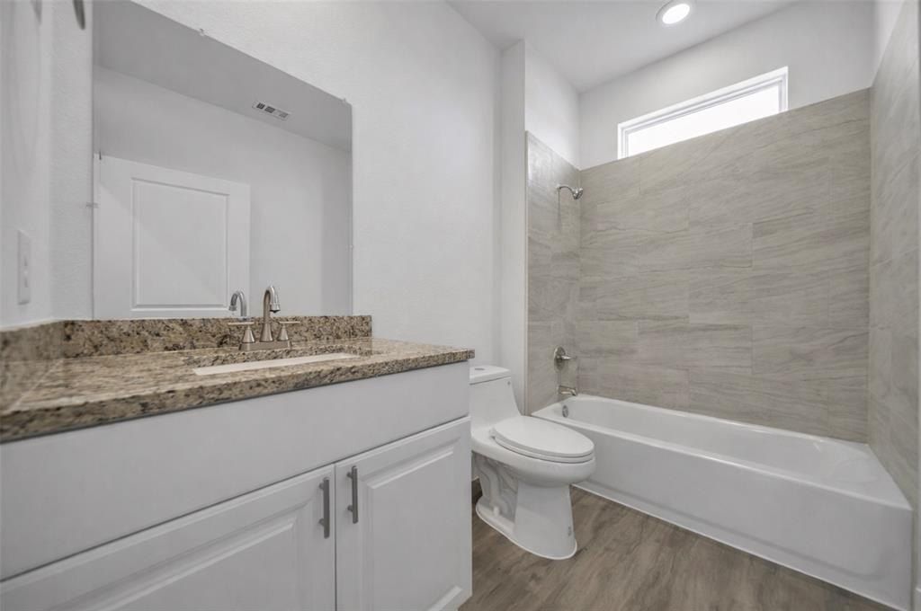 5089 Holly Street. Crandall, TX 75114