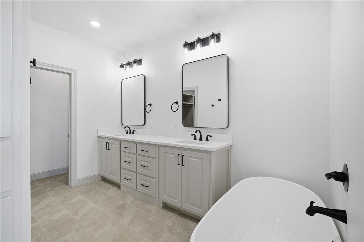 1115 N 6Th Street. Wolfforth, TX 79382