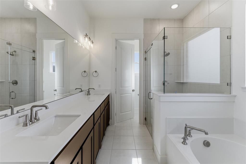 400 Texas Sage Trail. Weatherford, TX 76085