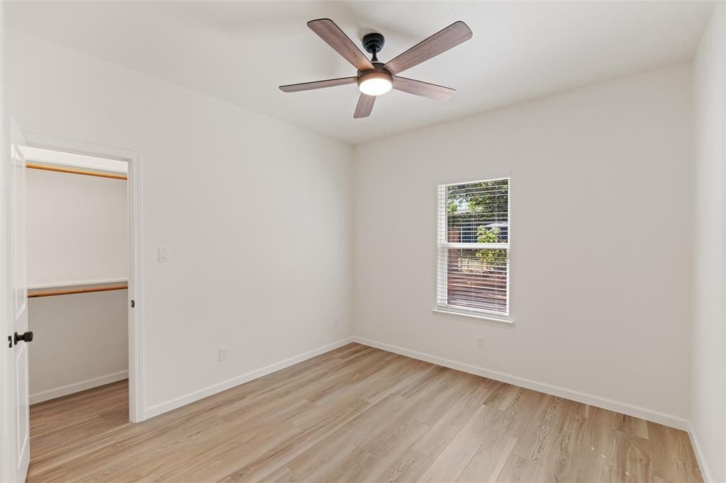 1610 Cheyenne Trail. Granbury, TX 76048