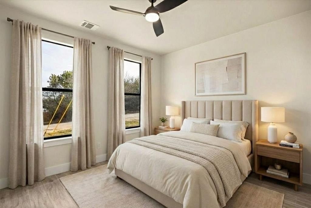 2314 Forest Hill Lane. Granbury, TX 76048