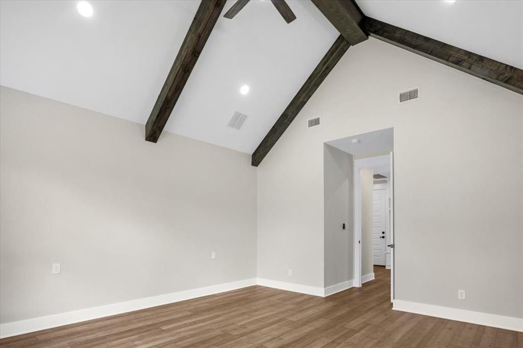 274 County Road 4119. Jacksonville, TX 75766