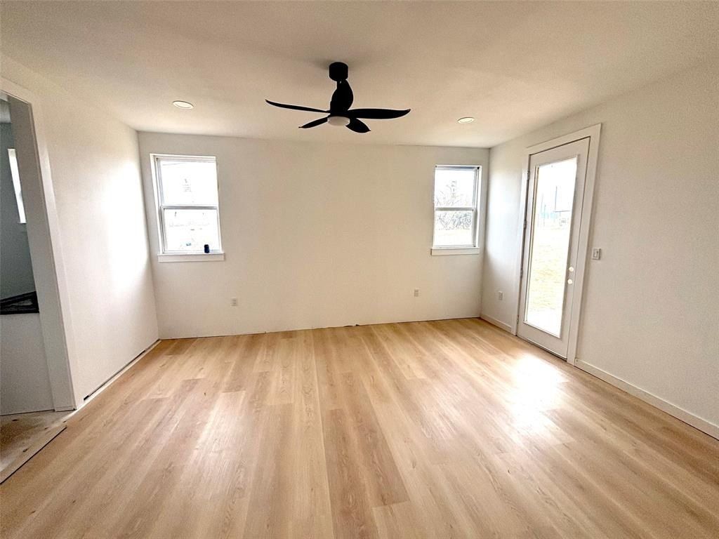 849 Buckboard Drive. De Leon, TX 76444