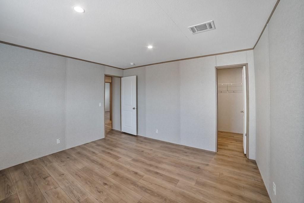 2013 Buffet Way. Poolville, TX 76487