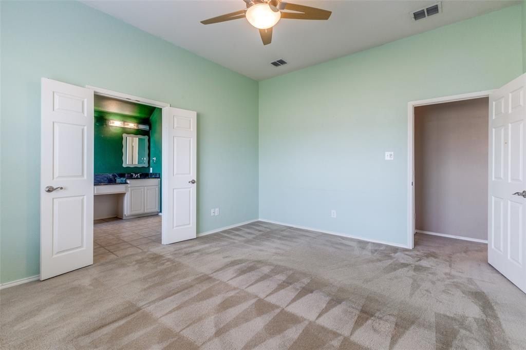 9421 Links Fairway Drive. Rowlett, TX 75089