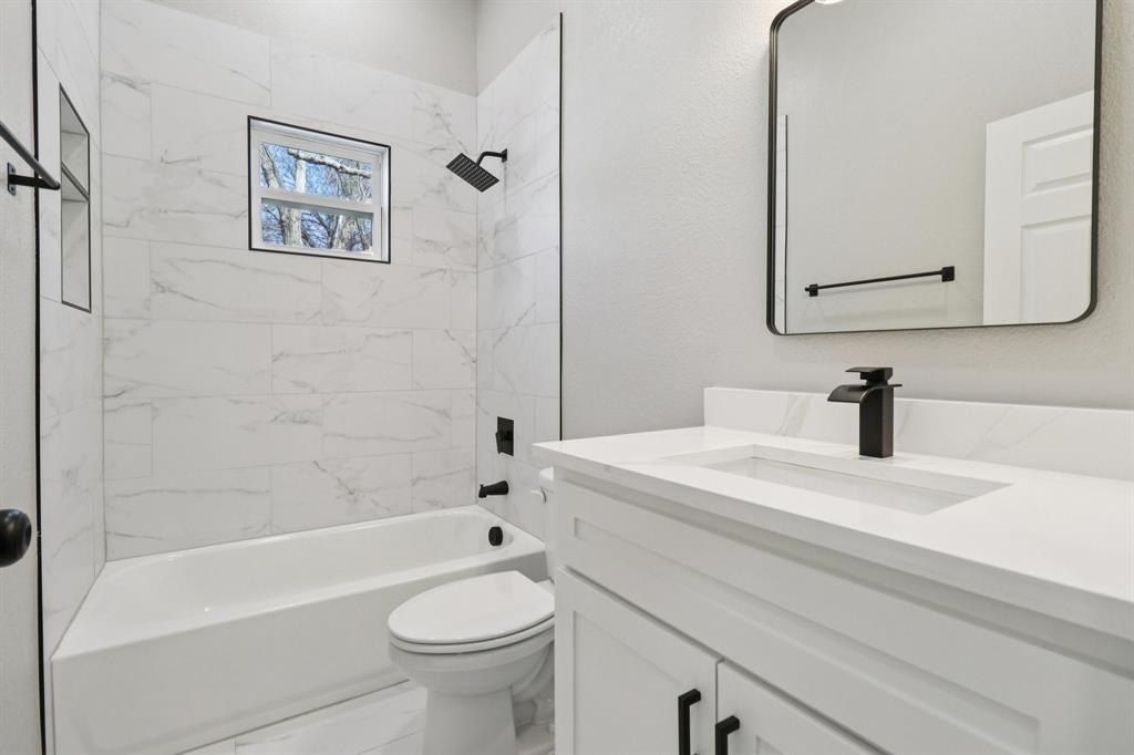 4180 Interurban Road. Lancaster, TX 75134