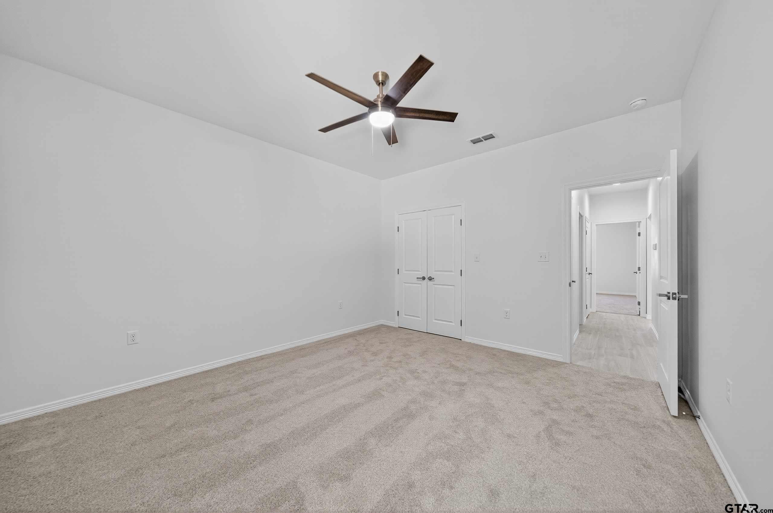 369 Cr 4215. Jacksonville, TX 75766