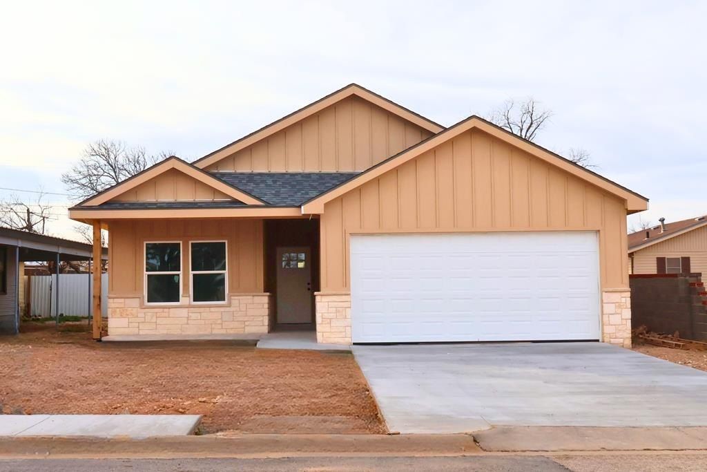 502 E 12Th St. Big Spring, TX 79720