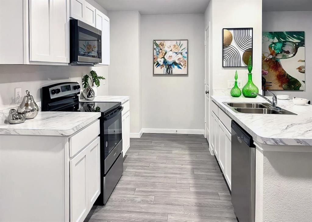 163 Sienna Drive. Alvord, TX 76225