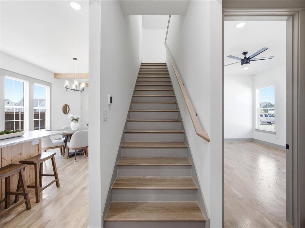 313 Dylan Way. Midlothian, TX 76065