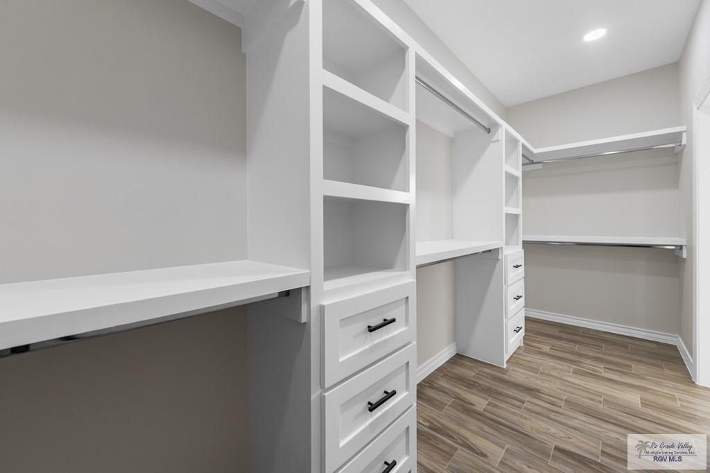 2401 Blue Sky Dr. Weslaco, TX 78596