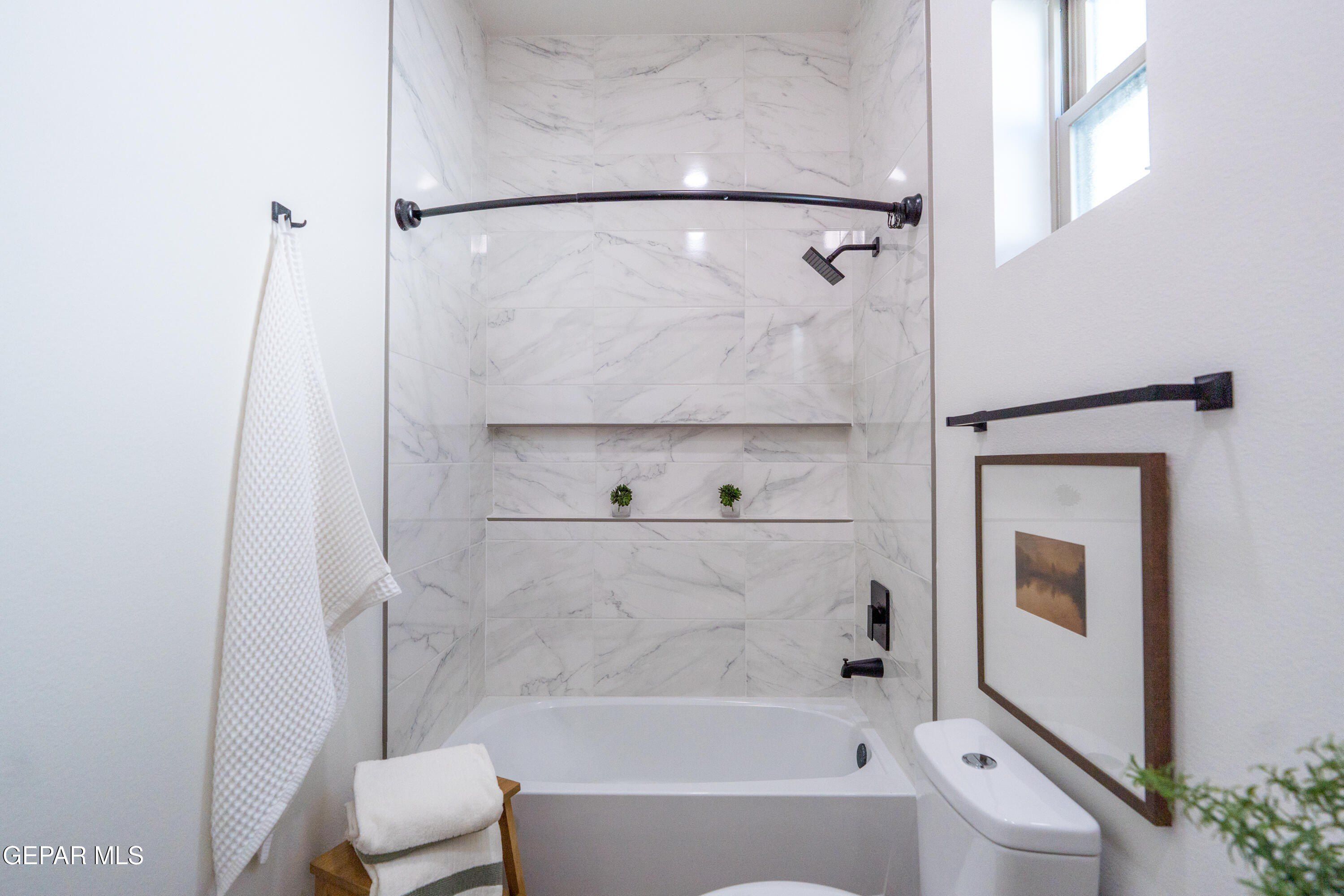 3821 Aspire Place. El Paso, TX 79938