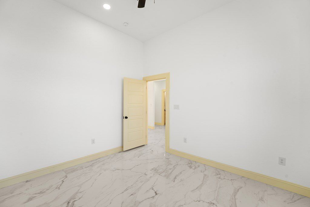 11699 W Pagoda. Odessa, TX 79763