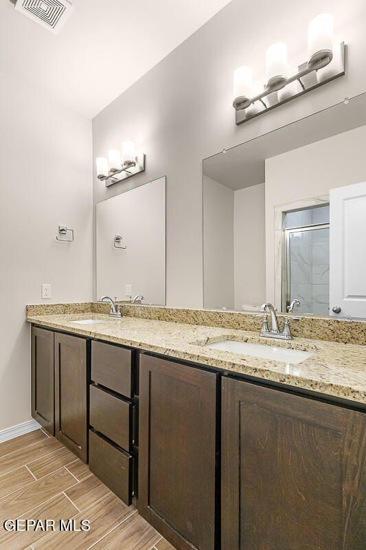 890 Harpendem Drive. Horizon City, TX 79928