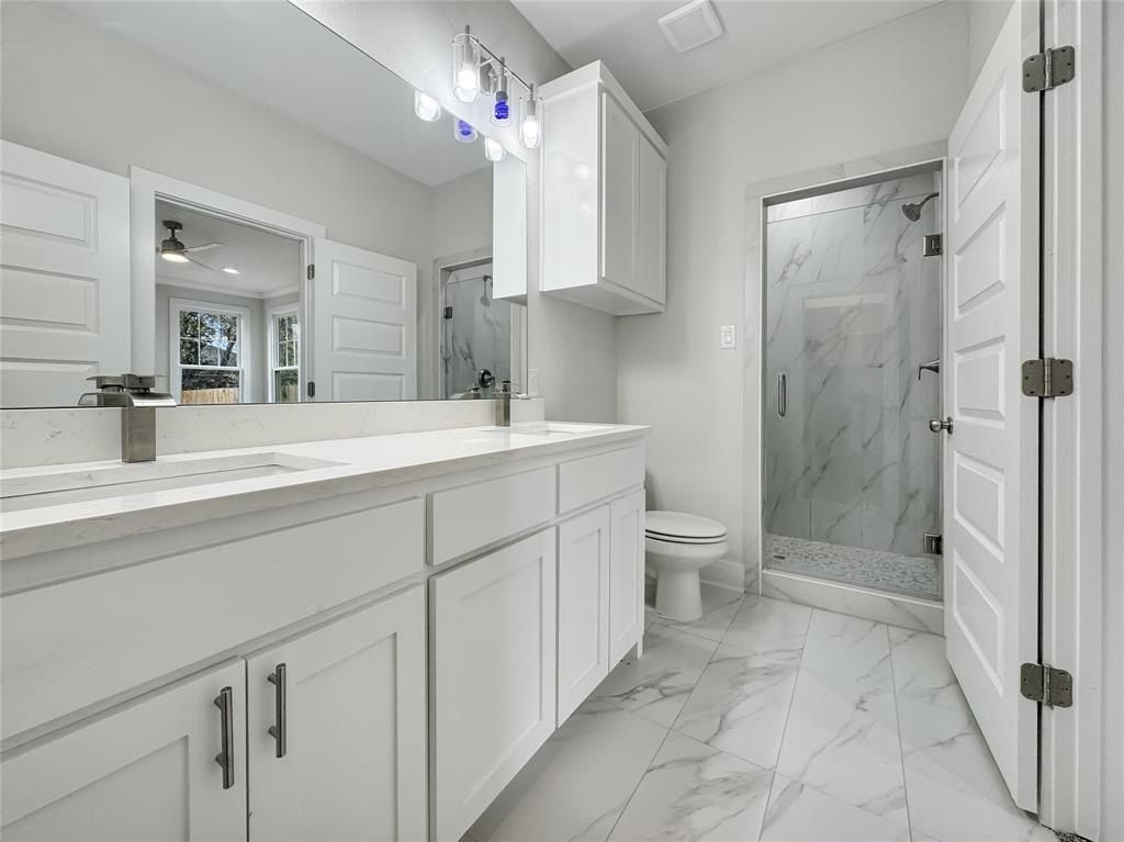 3518 Meadow Street. Dallas, TX 75215