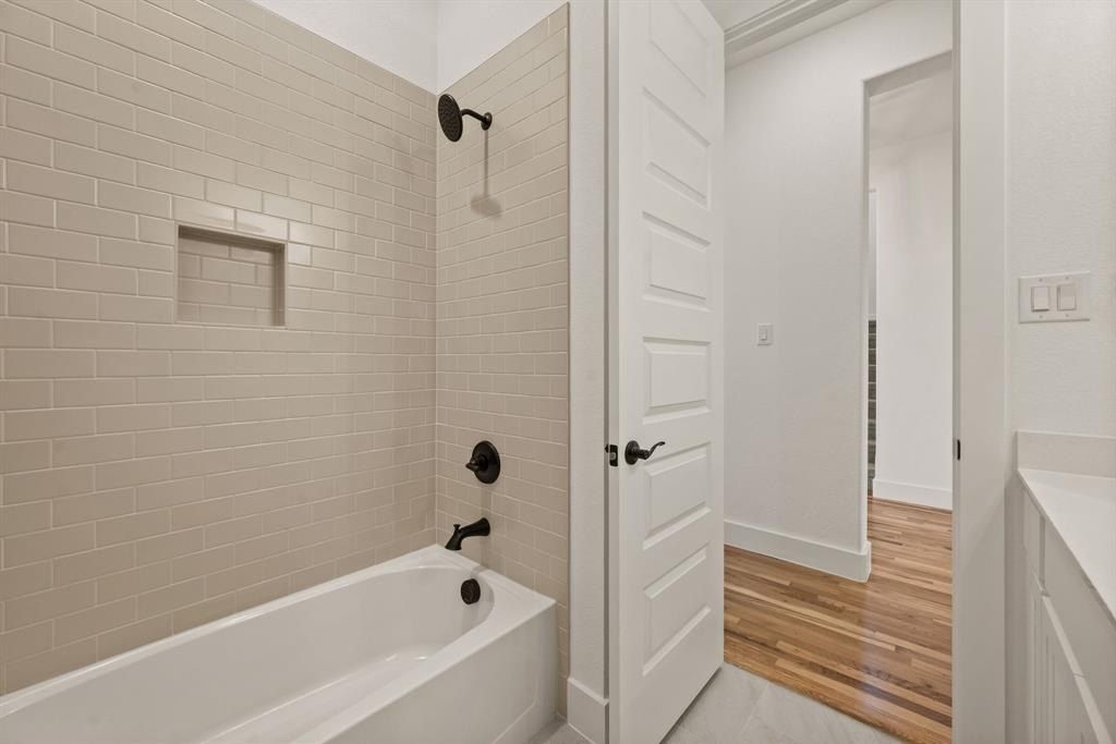 116 Evanston Court. Rhome, TX 76078