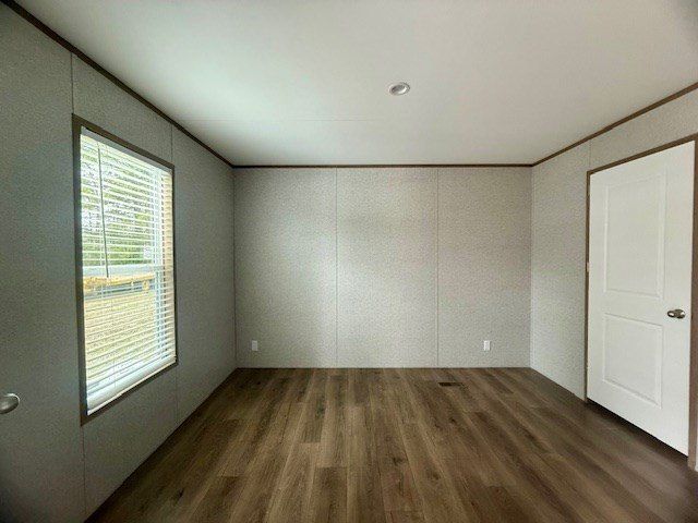 900 Pleasure Bend. Hemphill, TX 75948