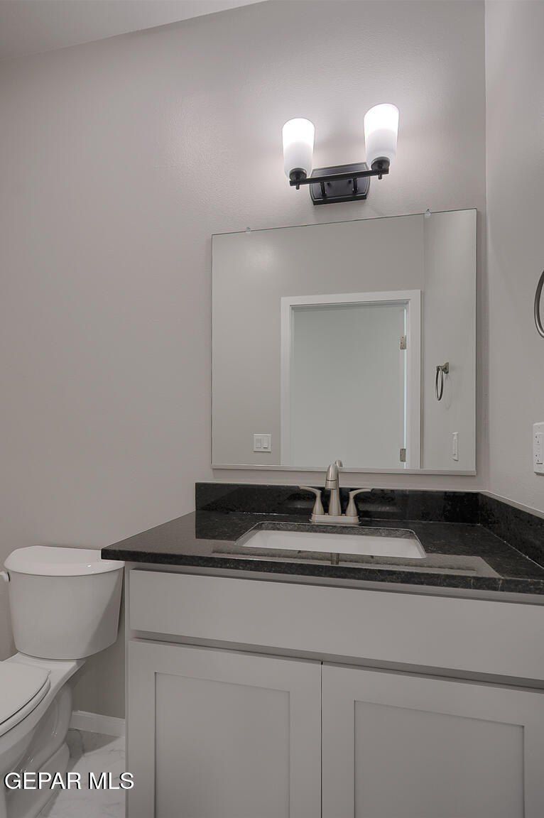 9911 Marisabel Place. Socorro, TX 79927