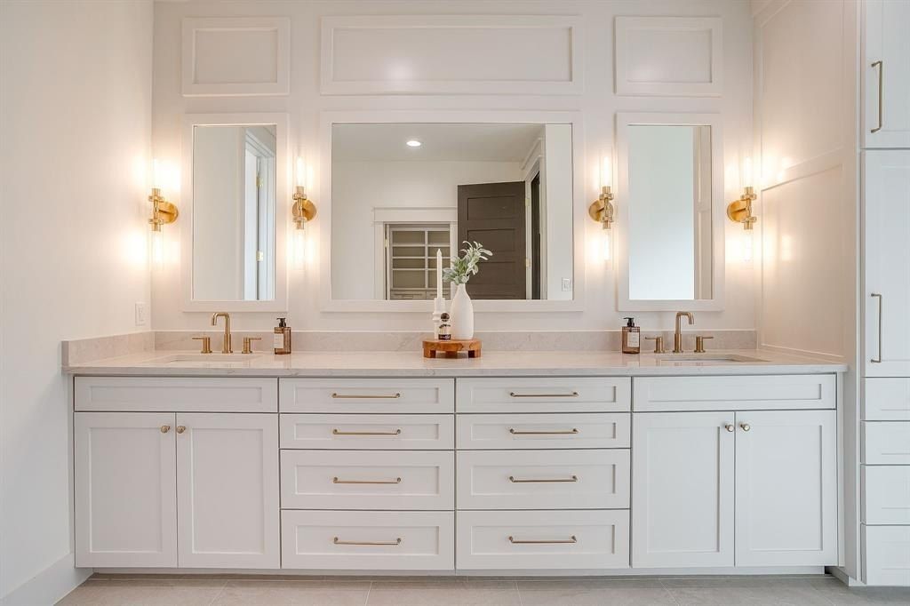 5524 Sledge Loop. Fort Worth, TX 76126