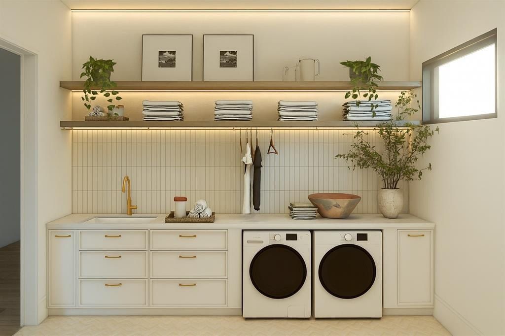 6632 Lockheed Avenue. Dallas, TX 75209