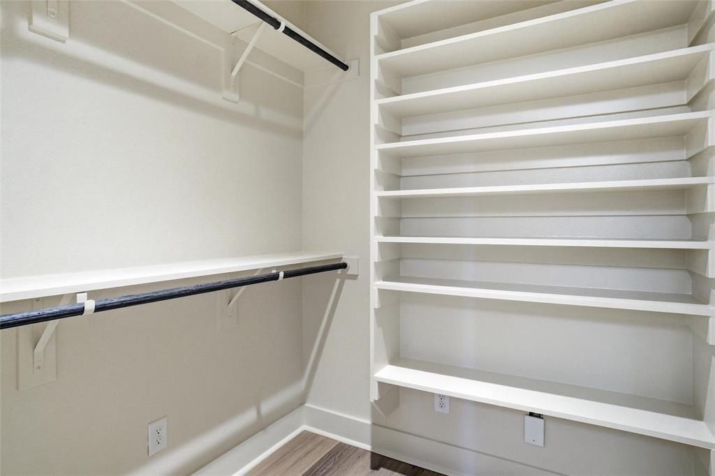 307 Railroad Avenue. Sanger, TX 76266