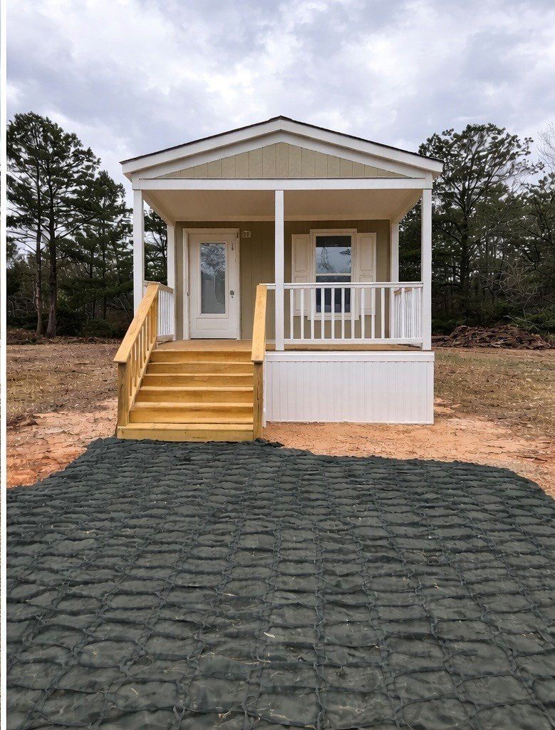 910 Pleasure Bend. Hemphill, TX 75948