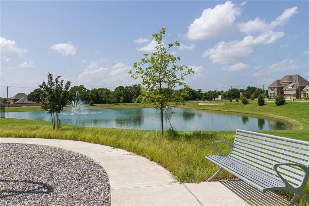 914 Goldenwave Trail. Wylie, TX 75098